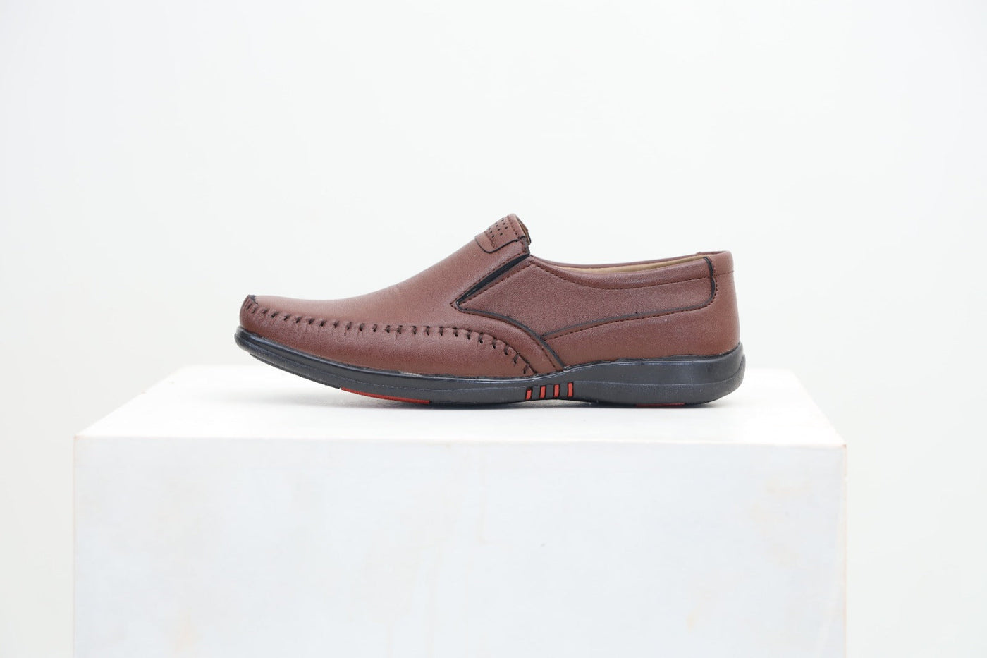 Men's joblet Leather Shoes - Brown Color. (Allow to open on delivery time)